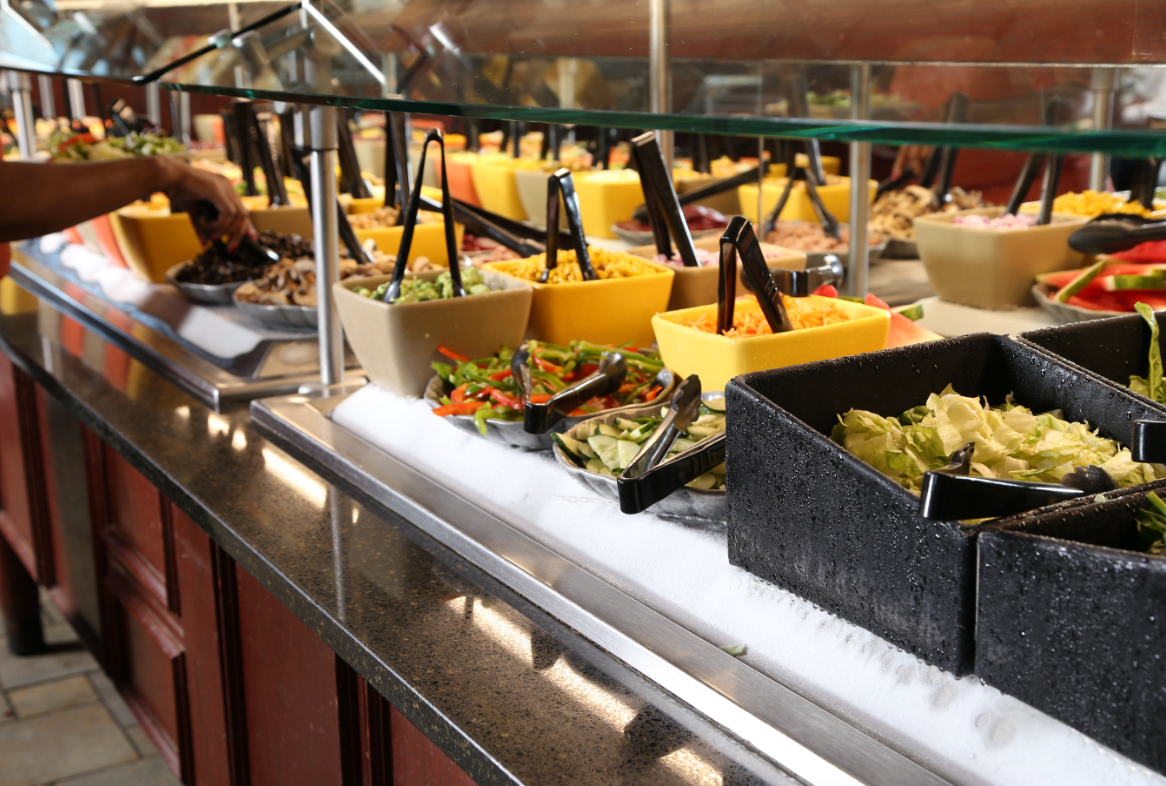 Discover the Freshness: Our Endless Garden Bar Awaits You at Ruby Tuesday